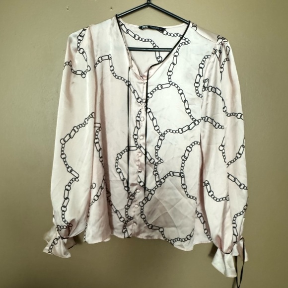 Zara Cream Graphic Long Sleeve Blouse - Picture 1 of 6
